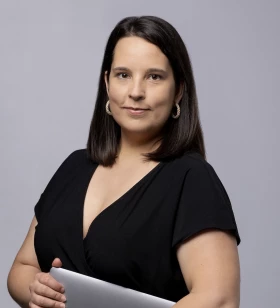 SENIOR Graphics Designer