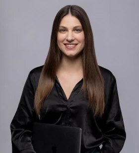 MEDIOR Graphics Designer