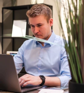 Chief Executive Wizard