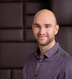 Senior Digital Analyst