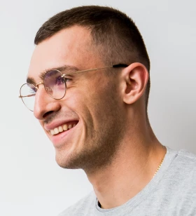 Sales & Marketing Specialist