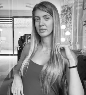 CEO | UX/UI Designer