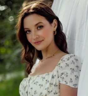 Analytics & Ads Specialist