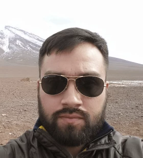 Full Stack Engineer