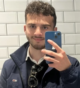 Senior Web Designer | Founder of Diseño