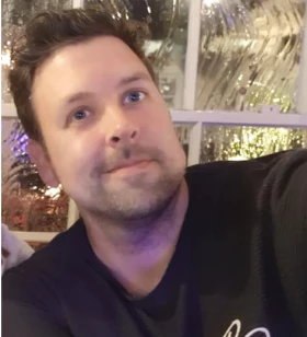 Web & Brand Designer