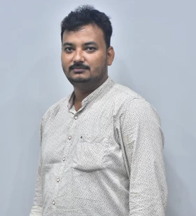 Senior Mobile Application Engineer .