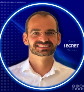 Founder & Social Media Specialist