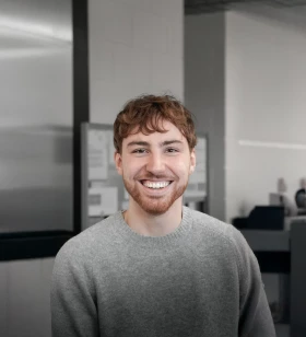 Motion & Graphic Designer