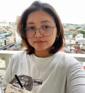 Senior Marketing Manager/ SEO Specialist