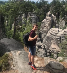 JavaScript/Frontend Engineer