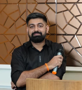 Senior SEO Executive