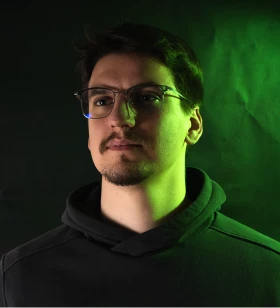 Web and Graphic Designer