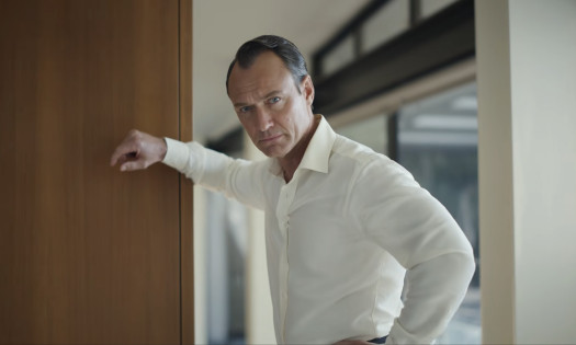 Actor Jude Law starring in Legora's campaign spot for its platform "Law just got more attractive"
