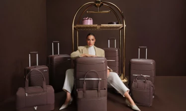 Olivia Culpo with the new Chocolate Mauve