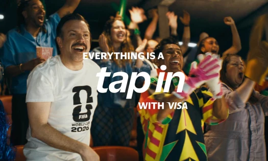 Jason Sudeikis watching the World Cup with fans