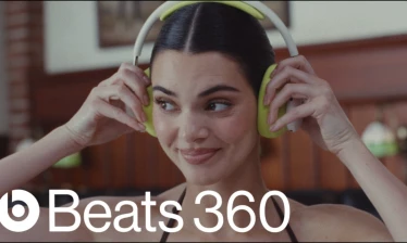 Kendall Jenner wearing her Beats 360
