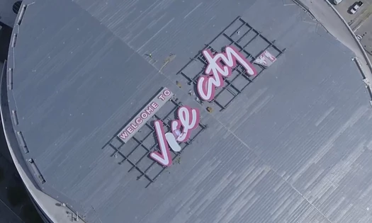 The new "Welcome to Vice City" signage forming on top of Kaseya Center