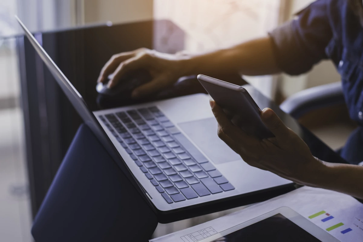 6 Experts Reveal How To Design Websites and Apps That Convert