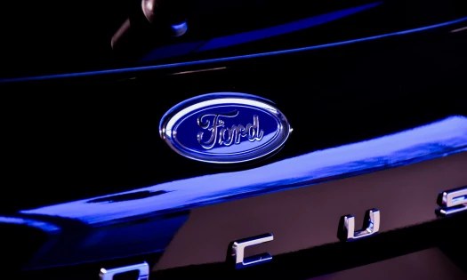 Ford Focus logo on the back of the car