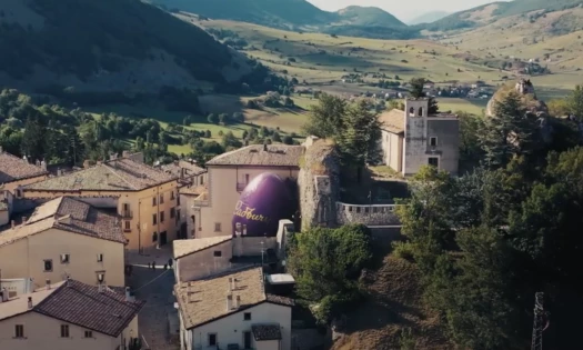 Cadbury's Worldwide Hide Campaign