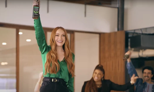 Lindsay Lohan 'Makes Tea Breaks Happen' for Pure Leaf