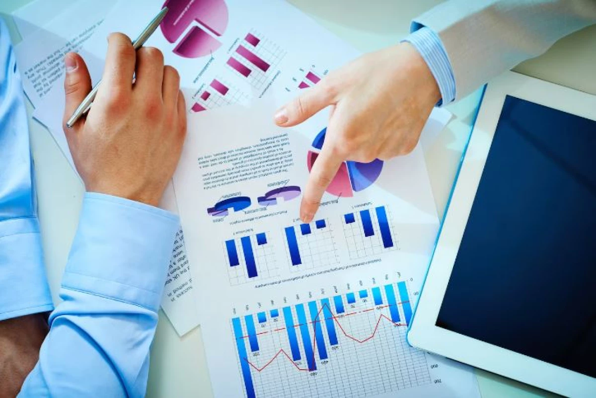 What Is End User Experience Monitoring?