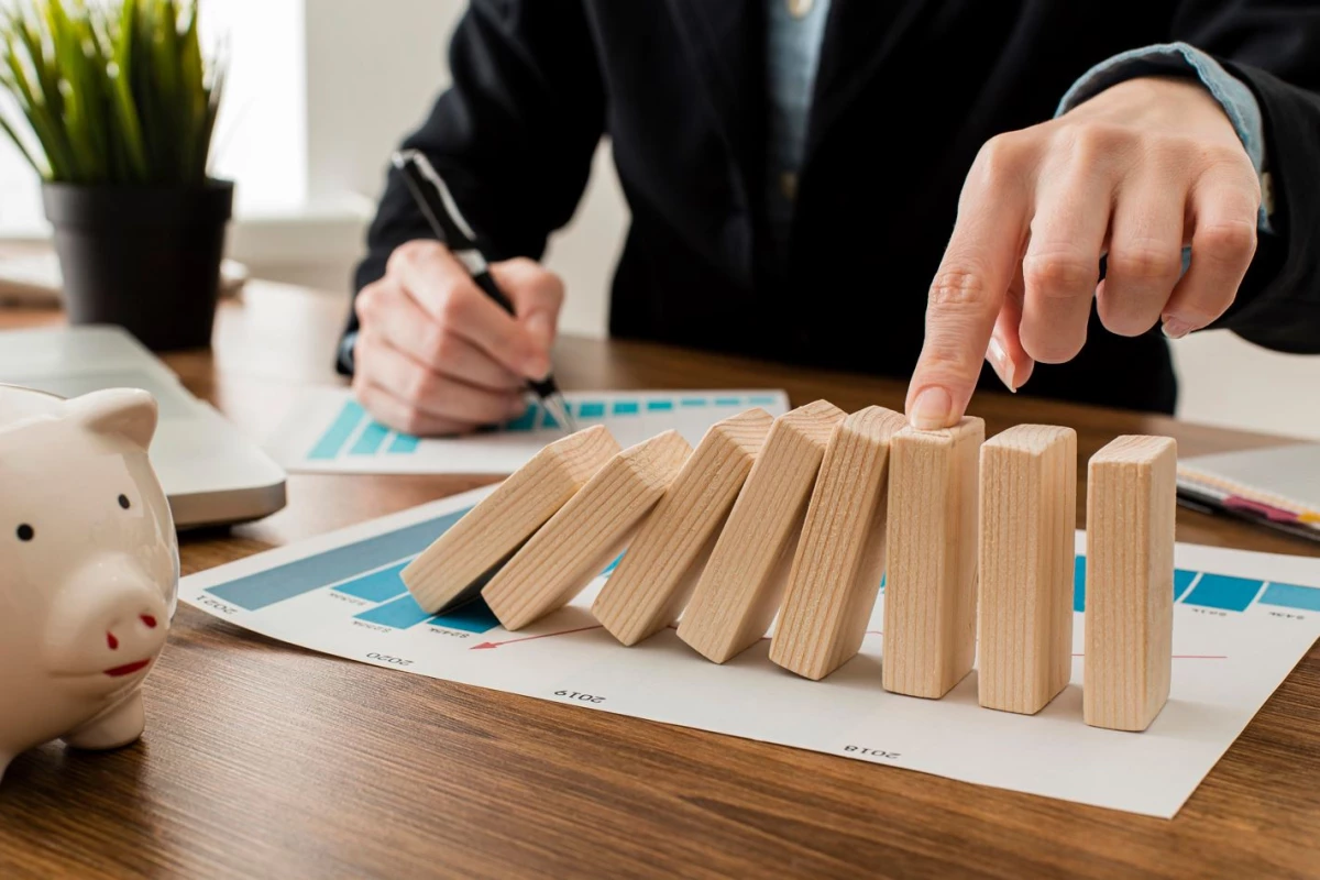 Reputational Risk: Causes, Management Strategies & Examples