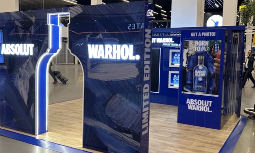 Absolut Warhol at Schiphol Airport