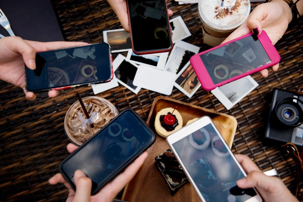 What Is Social Media Community Management?