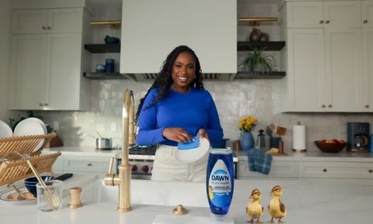Jennifer Hudson with the Dawn Ducks