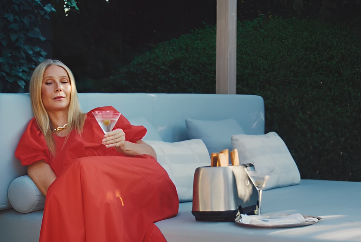 A Mobile Toaster Serves Gwyneth Paltrow Pastries in New Ghetto Gastro Campaign