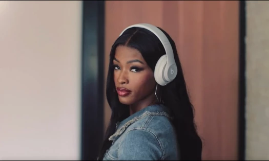 LA Sparks forward Rickea Jackson shows off her pink Beats by Dre