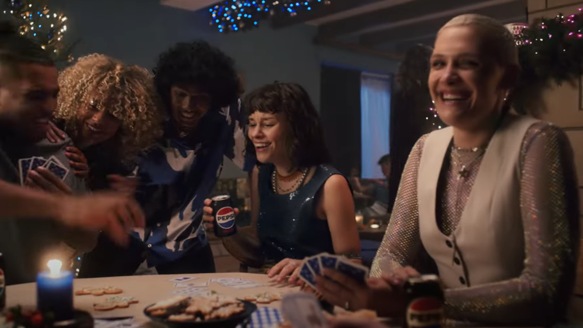 Pepsi MAX's Holiday Campaign Invites You to Drop Your To-Do Lists and Have Fun