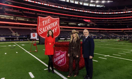 The Salvation Army launches its campaign with the Dallas Cowboys and Lainey Wilson