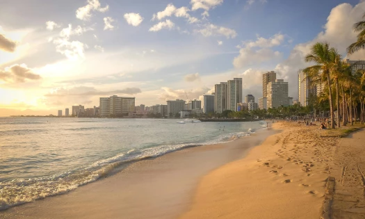 Beachfront buildings in Honolulu, Hawaii