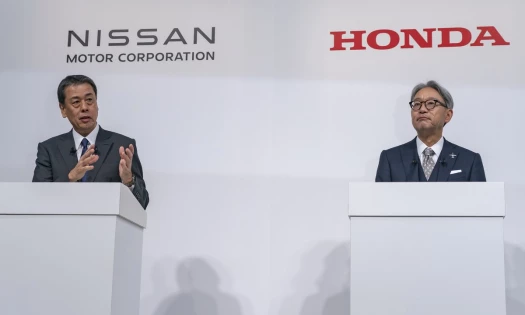 Honda and Nissan CEOs announce potential merger