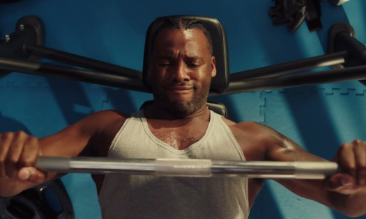 Man lifting weights