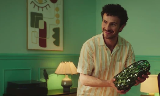 A man holding a vase in Wayfair ad