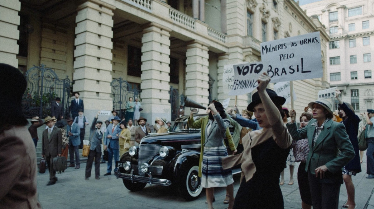 Oscar Nominee Fernanda Torres Voices Chevrolet’s 100-Year Celebration in Brazil