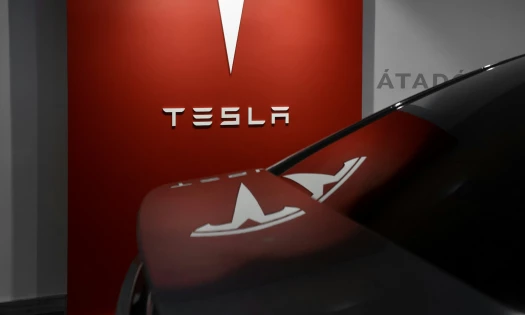 Tesla logo