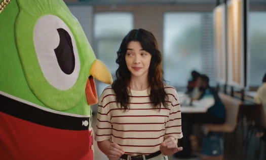 Woman trying to order a McFish & Chips with Duo