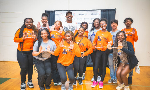 Von Miller and GlassesUSA.com collaboration