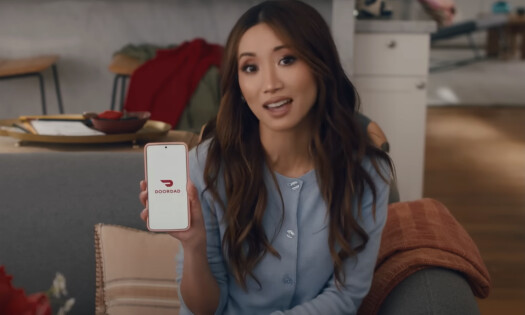 Brenda Song opening a DoorDad bag
