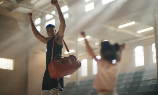 Giannis Antetokounmpo and his daughter celebrate