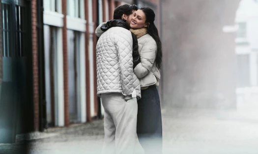 Nicola Peltz Beckham hugs husband Brooklyn Beckham in the streets of London wearing MONCLER pieces