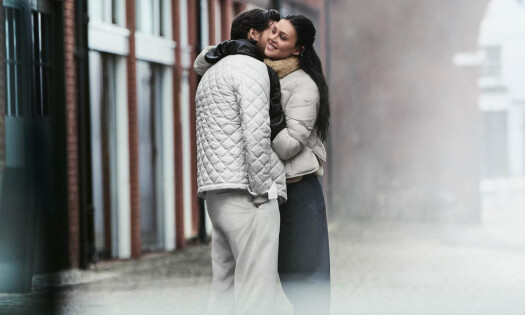 Nicola Peltz Beckham hugs husband Brooklyn Beckham in the streets of London wearing MONCLER pieces