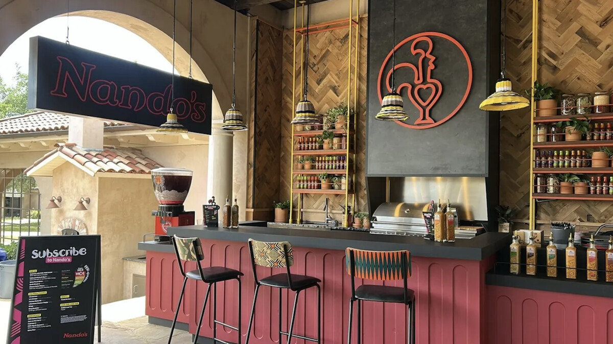 AMP, Kai Cenat Stream Reveals New Nando's Branch Inside Tony Parker's Mansion