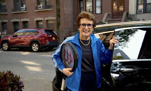 Billie Jean King coming out of her Lyft ride