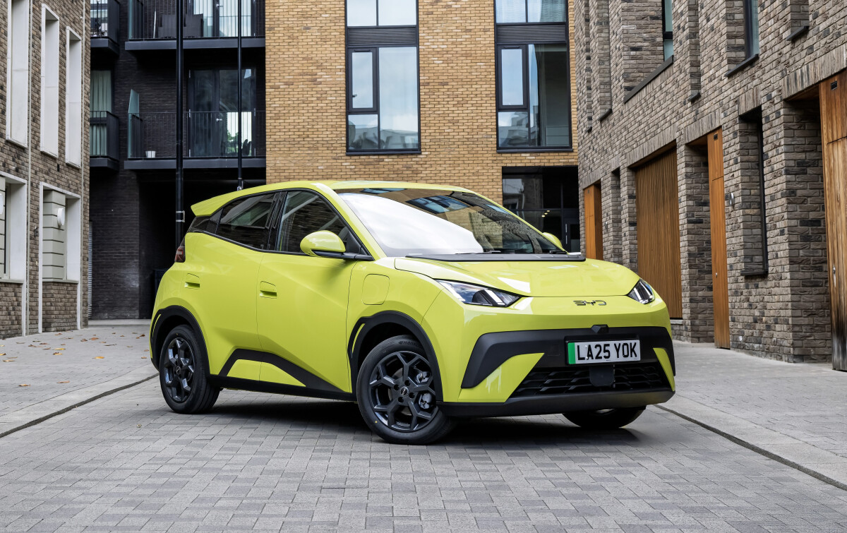 Warren Buffett's $7-Billion BYD Exit Tilts the EV Brand Battle Toward Tesla